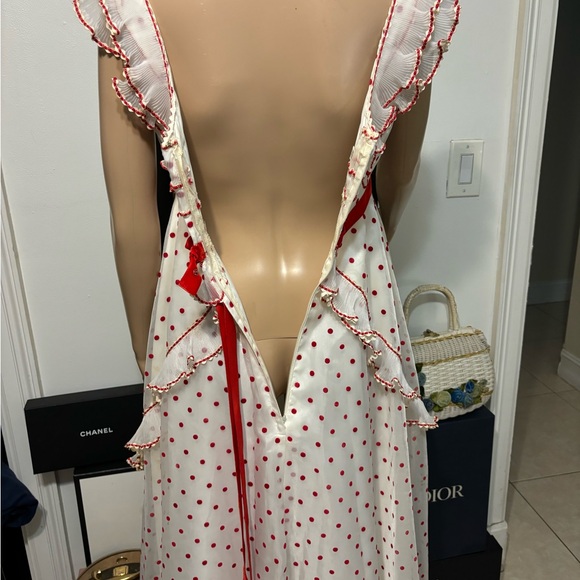 Vintage 1960s white and red polka dots gown with ruffles Size Small - Picture 10 of 12